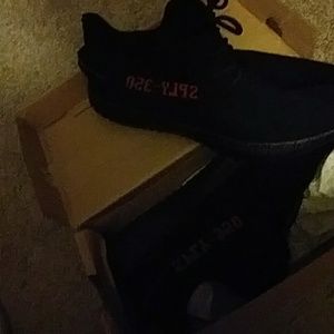 Yeezy ...forsale $100